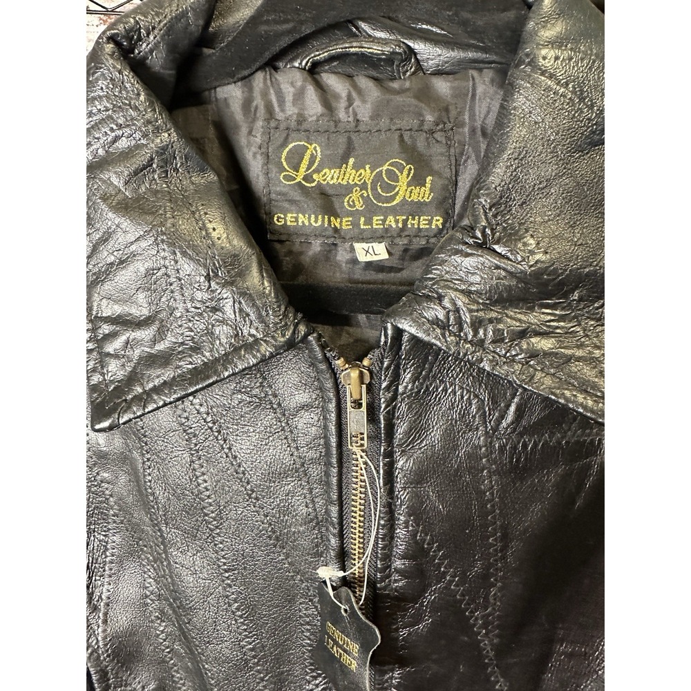 Leather & Soul Men's Black Leather Jacket XL Full Zip Lined Spread Collar Short - Picture 2 of 13